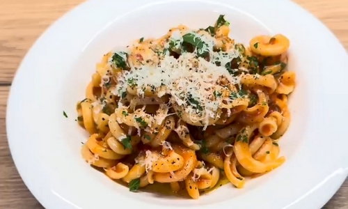 Pasta all' arrabbiata