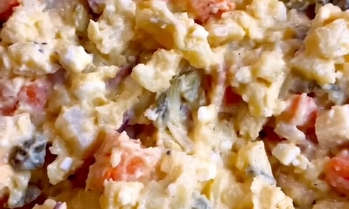 Vánoční bramborový salát