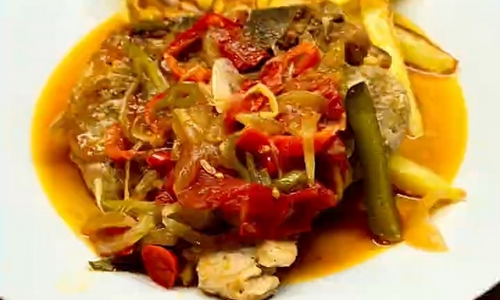 Vepřové kotlety na zelenině