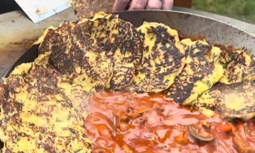 Katův šleh s bramboráčky na venkovním grilu