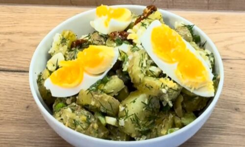 Letní bramborový salát s koprem