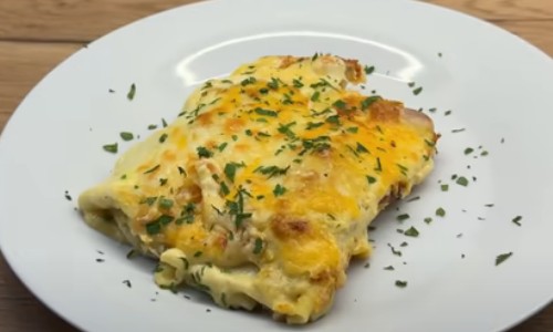 Zapečené slané palačinky plněné houbami